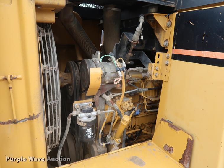 image for item EP9470 1997 Caterpillar 953C track loader
