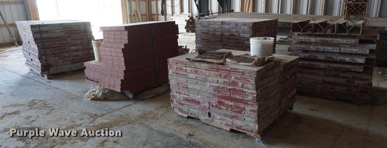 image for item ES9855 Simons concrete forms