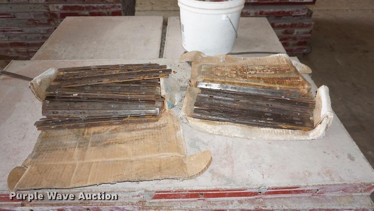 image for item ES9855 Simons concrete forms