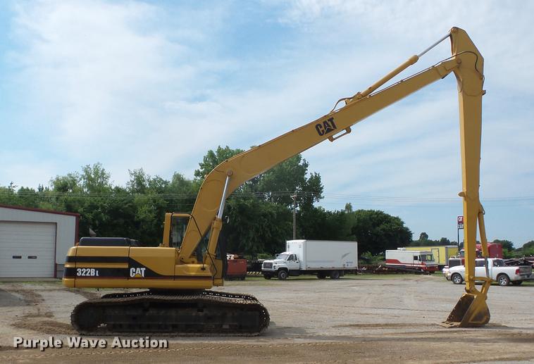 image for item J8501 1998 Caterpillar 322B L long reach excavator
