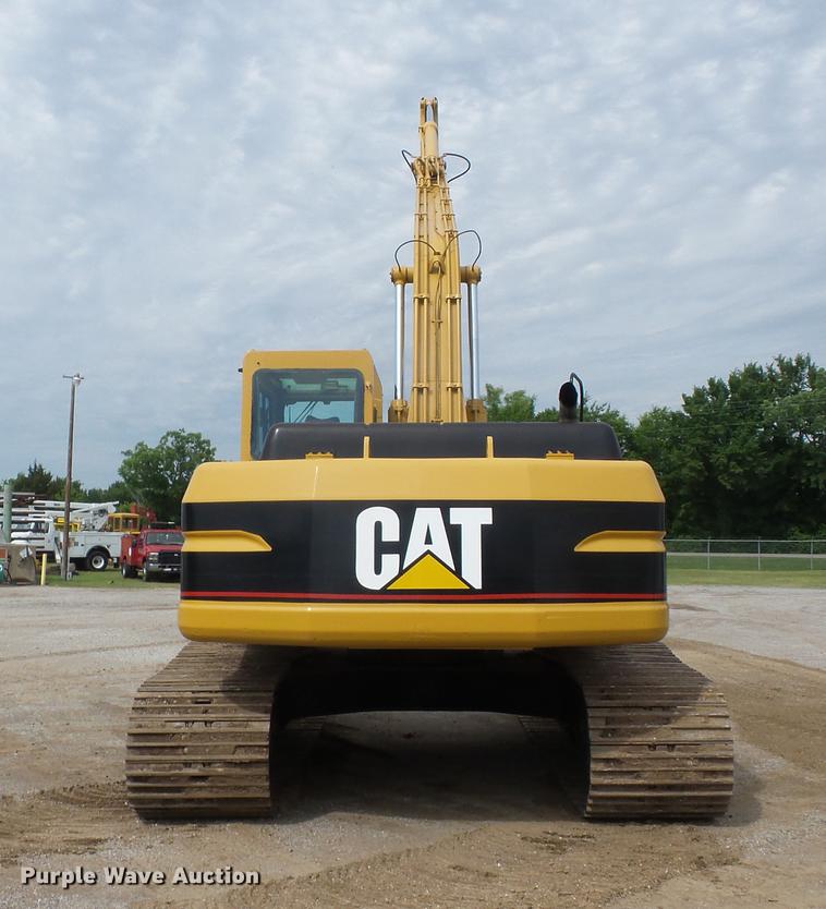 image for item J8501 1998 Caterpillar 322B L long reach excavator