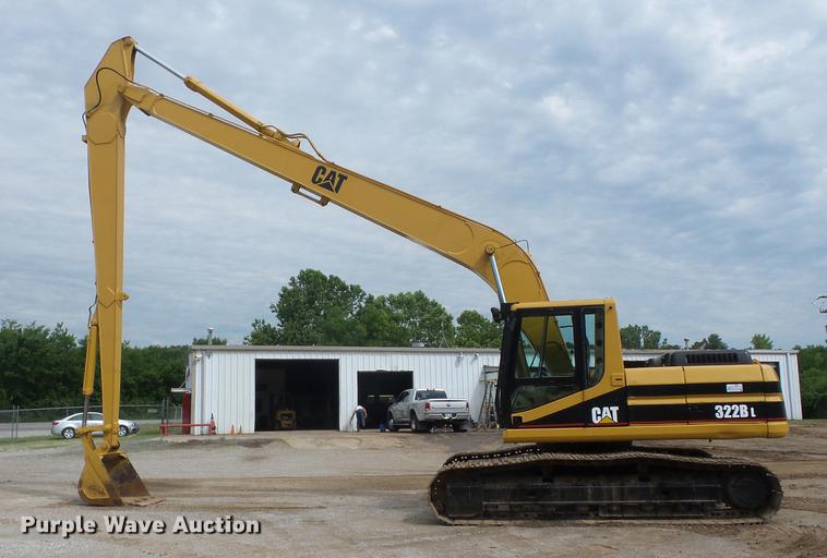 image for item J8501 1998 Caterpillar 322B L long reach excavator
