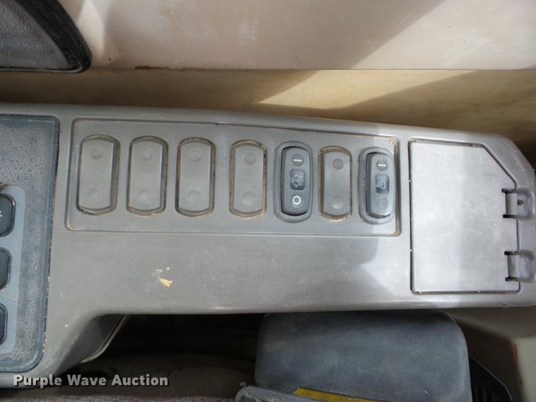 image for item J8501 1998 Caterpillar 322B L long reach excavator