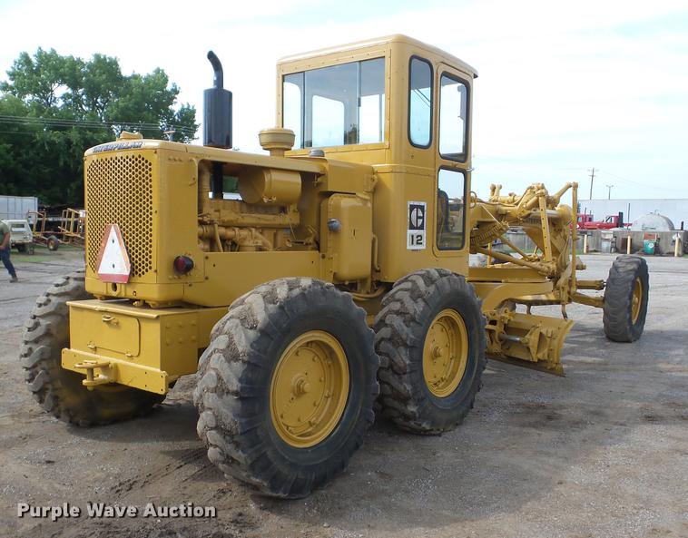 image for item J8502 1969 Caterpillar 12F rigid frame motor grader