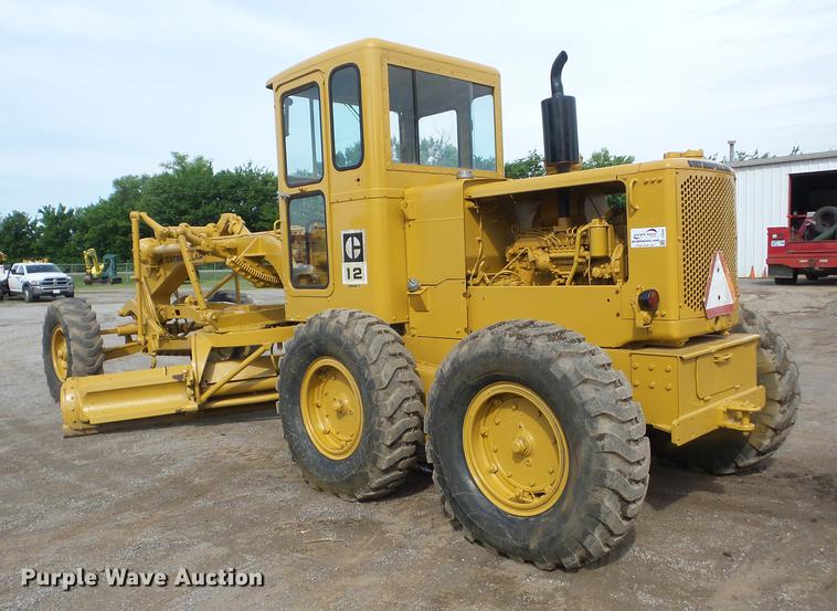 image for item J8502 1969 Caterpillar 12F rigid frame motor grader