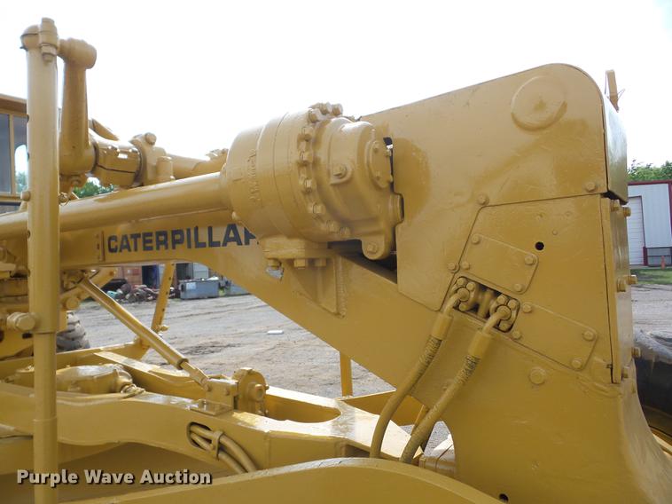 image for item J8502 1969 Caterpillar 12F rigid frame motor grader