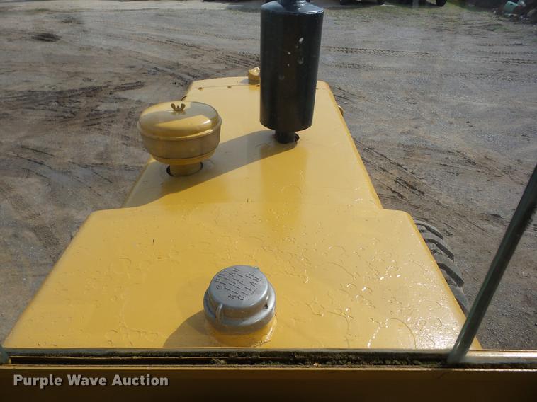 image for item J8502 1969 Caterpillar 12F rigid frame motor grader