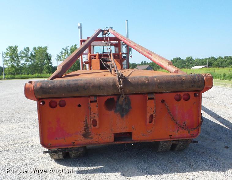 image for item K6271 1981 Kenworth flatbed winch truck