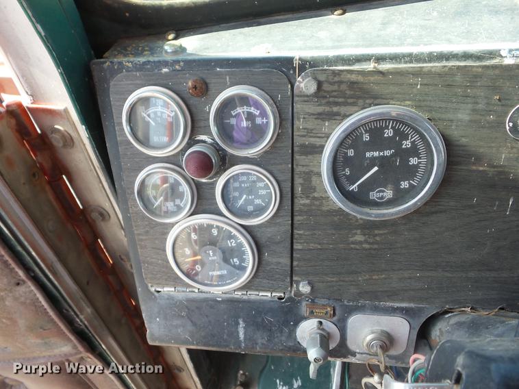 image for item K6271 1981 Kenworth flatbed winch truck