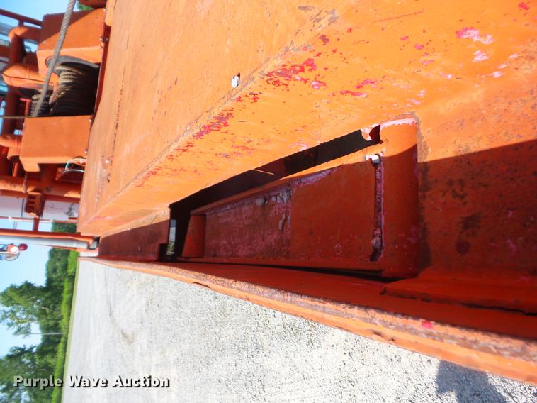 image for item K6271 1981 Kenworth flatbed winch truck