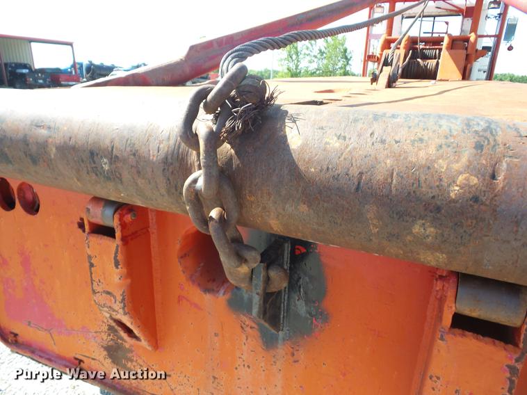 image for item K6271 1981 Kenworth flatbed winch truck