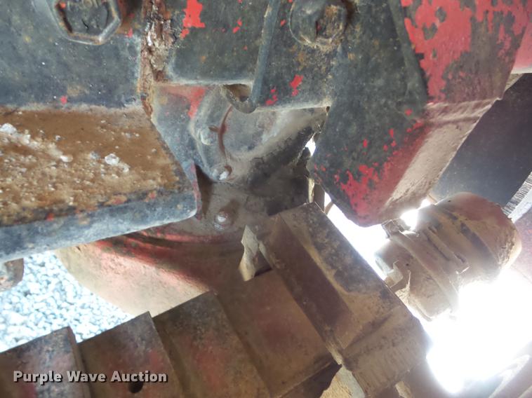 image for item K6271 1981 Kenworth flatbed winch truck