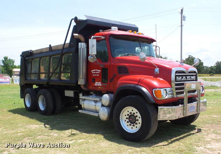 image for item K6272 2004 Mack CV713 Granite dump truck