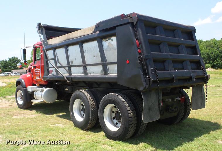 image for item K6272 2004 Mack CV713 Granite dump truck