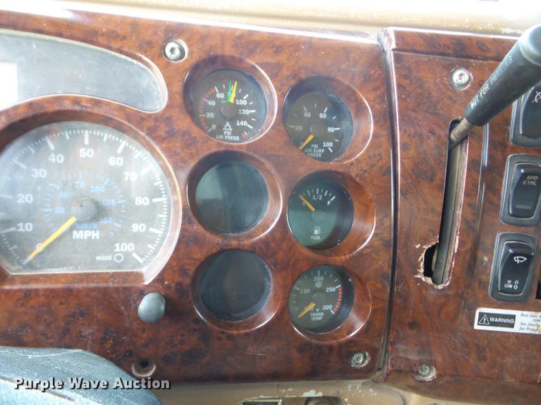 image for item K6272 2004 Mack CV713 Granite dump truck