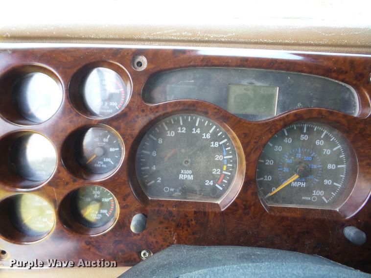 image for item K6272 2004 Mack CV713 Granite dump truck