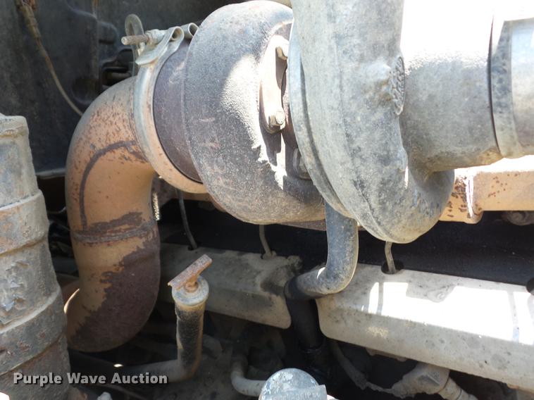 image for item K6272 2004 Mack CV713 Granite dump truck