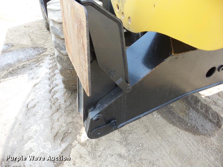 image for item K6275 1998 Caterpillar M318 excavator