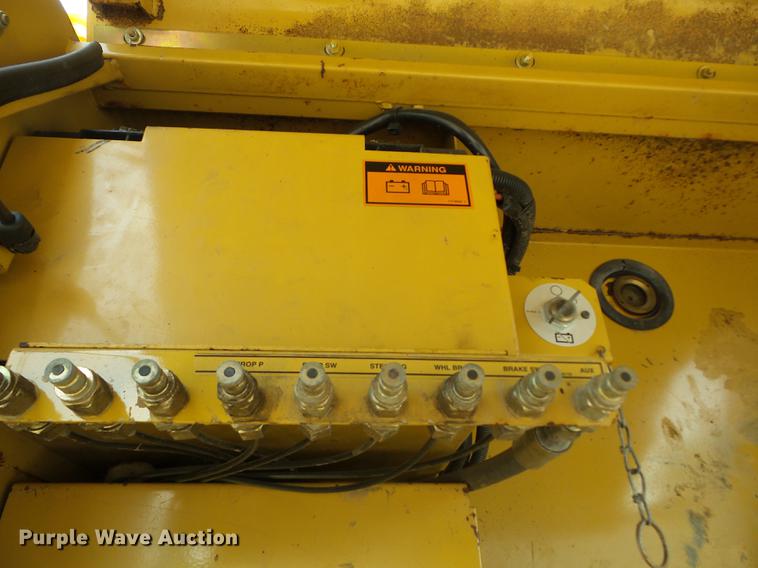 image for item K6275 1998 Caterpillar M318 excavator