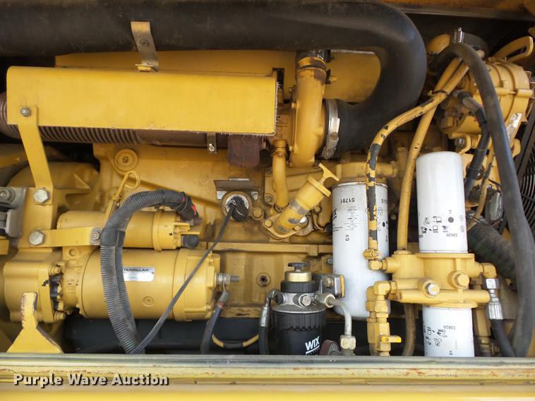 image for item K6275 1998 Caterpillar M318 excavator