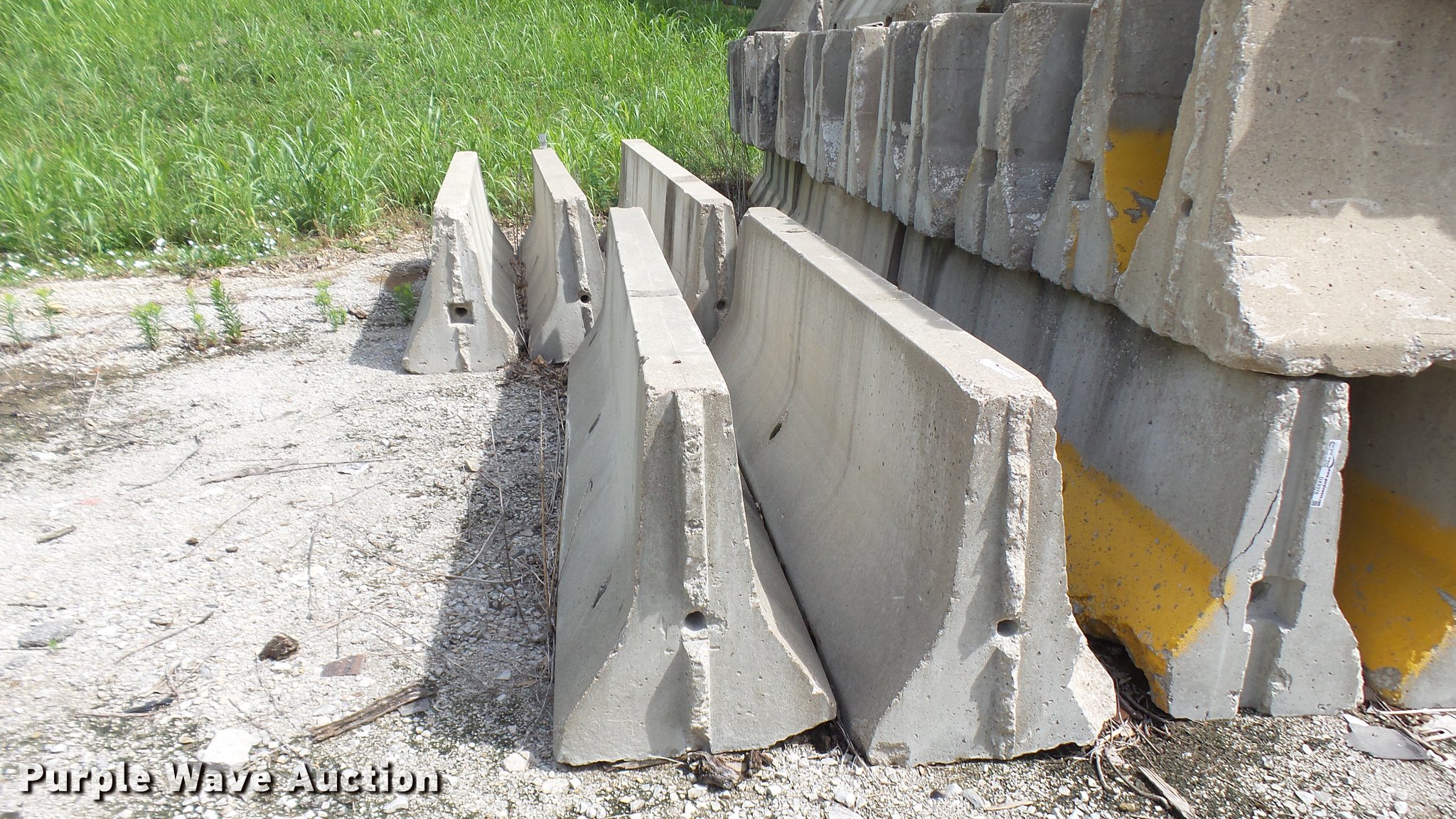 (22) concrete jersey barriers in Sugar Creek, MO Item DX9376 sold