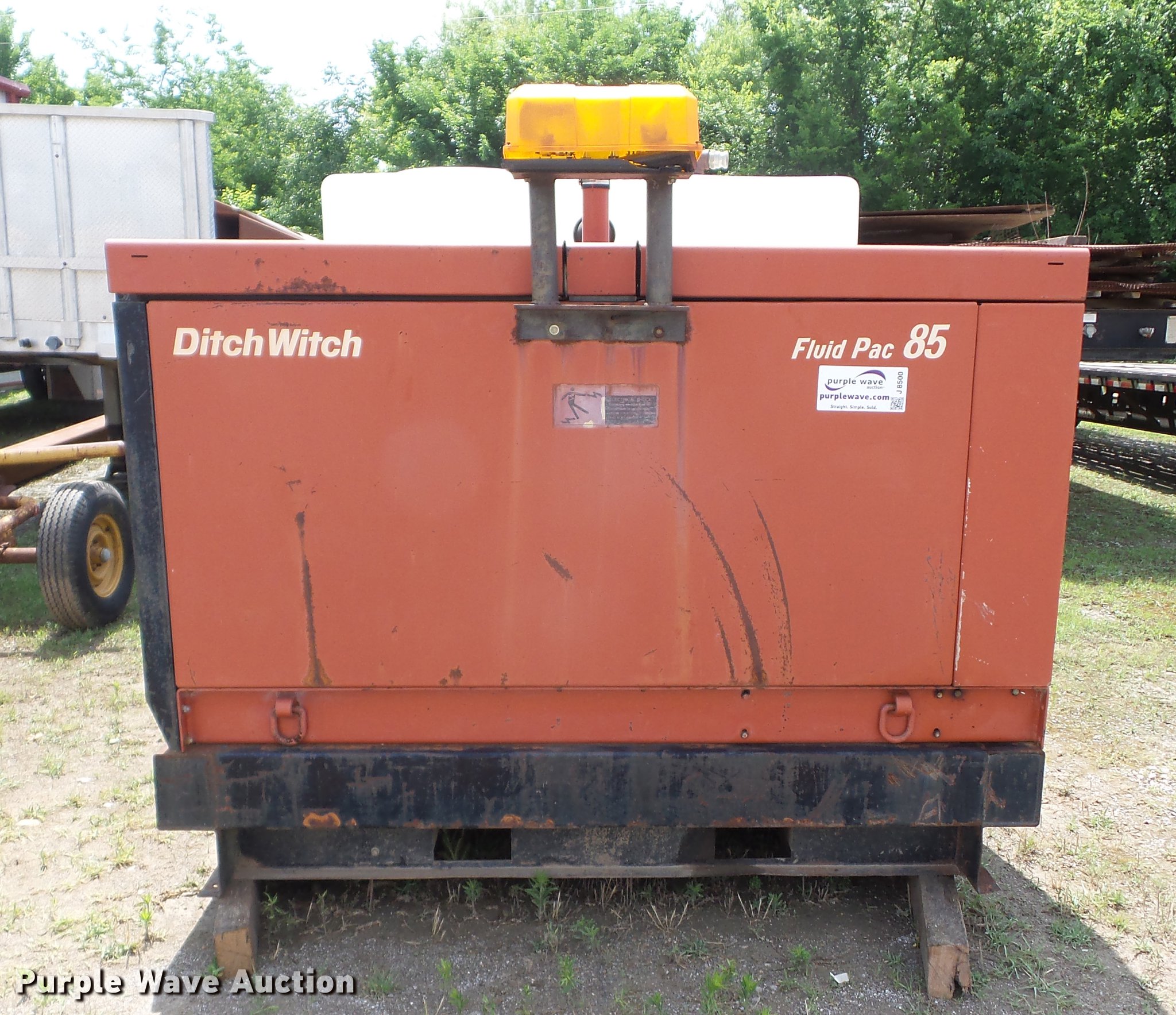 Ditch Witch Fluid Pac 85 hydraulic pump in Claremore, OK Item J8500