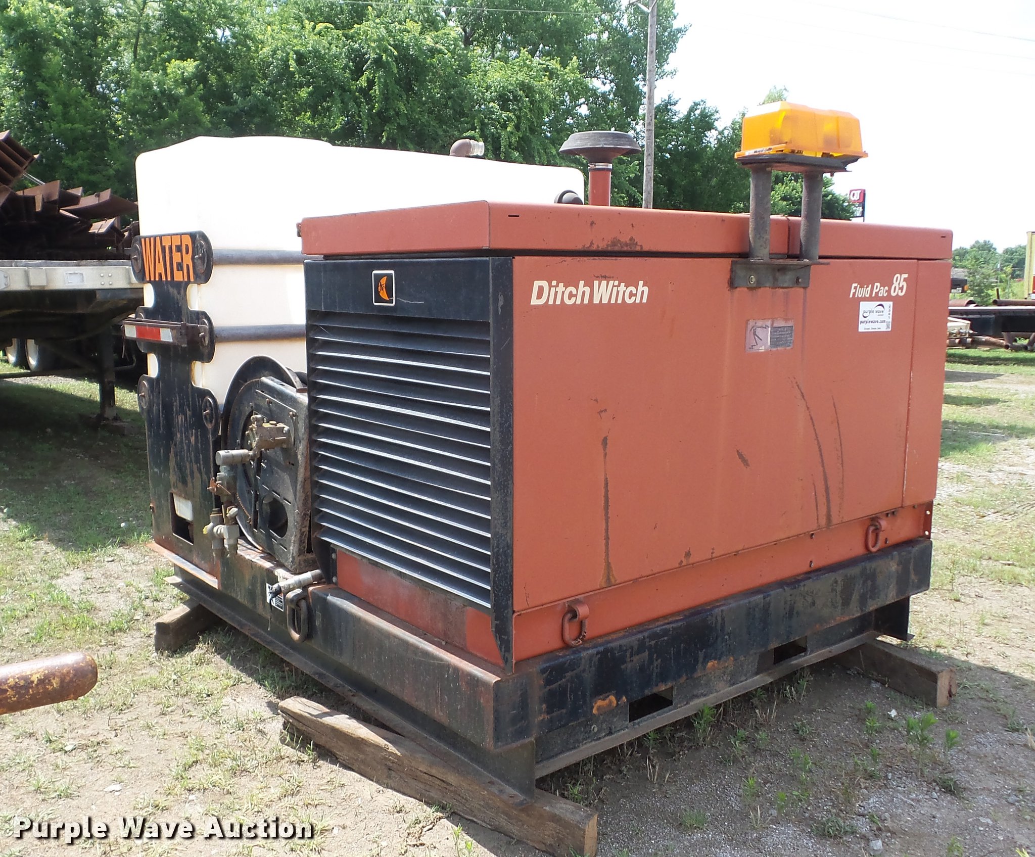 Ditch Witch Fluid Pac 85 hydraulic pump in Claremore, OK Item J8500