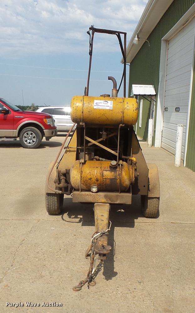 image for item DC4705 Ingersoll Rand GR-85 air compressor