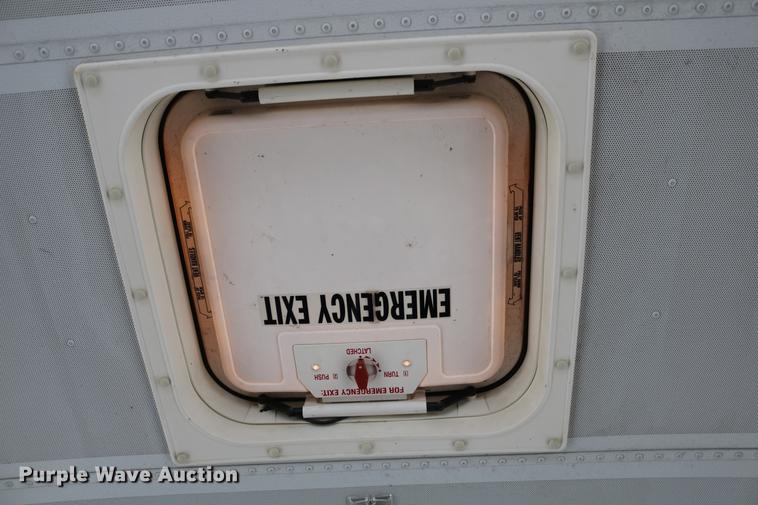 image for item DC7520 2004 Ford E450 Blue Bird school bus