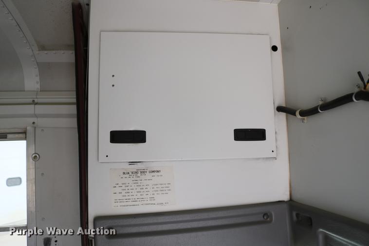 image for item DC7520 2004 Ford E450 Blue Bird school bus