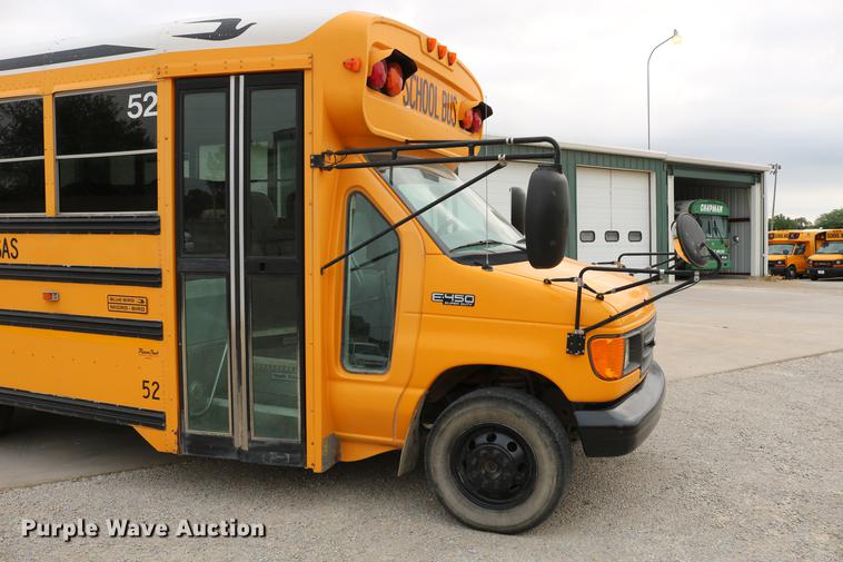 2004 Ford E450 Blue Bird school bus in Chapman, KS Item DC7520 sold