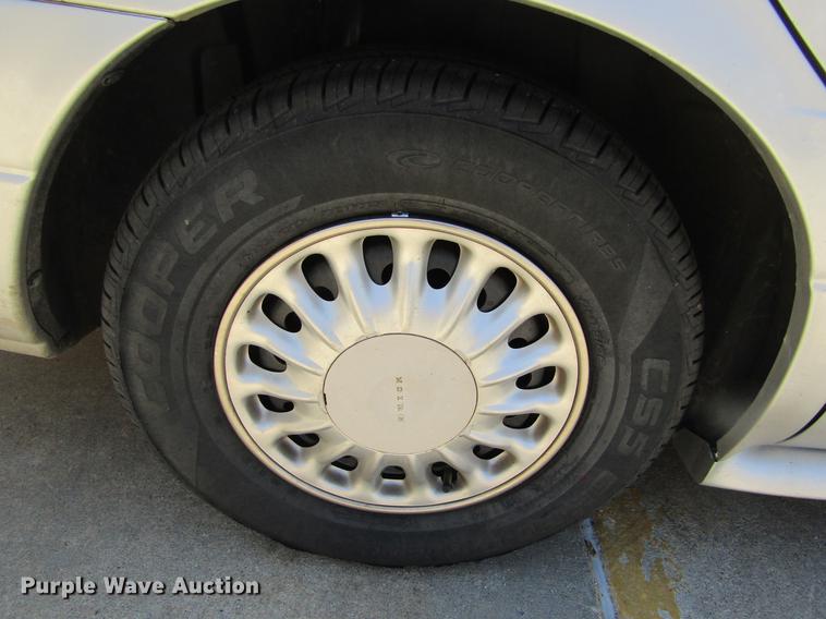 image for item DD5759 2003 Buick LeSabre Custom