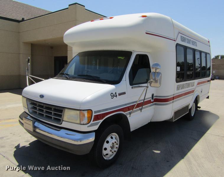 image for item DD5760 1994 Ford Econoline E450 van