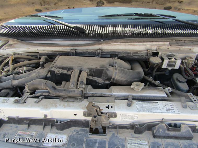 image for item DD5760 1994 Ford Econoline E450 van