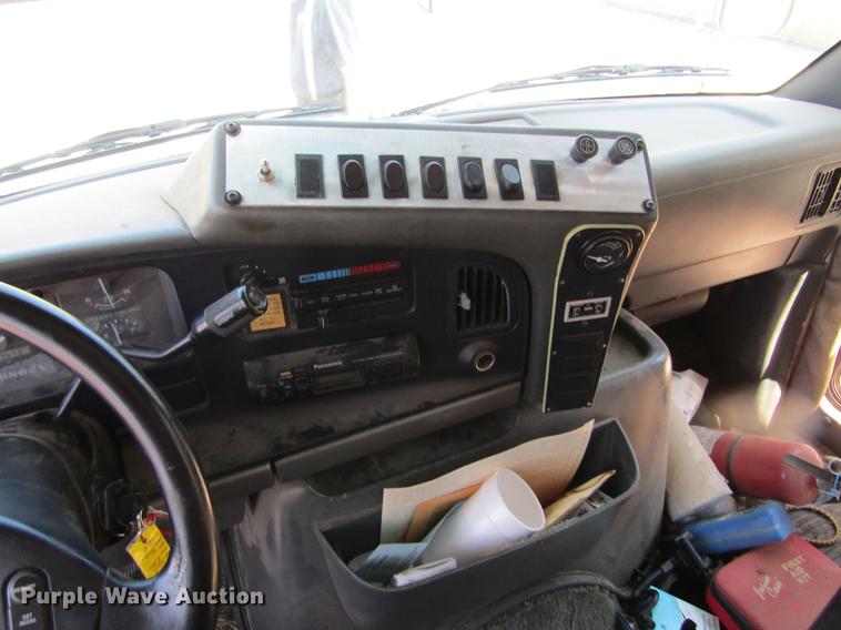 image for item DD5760 1994 Ford Econoline E450 van