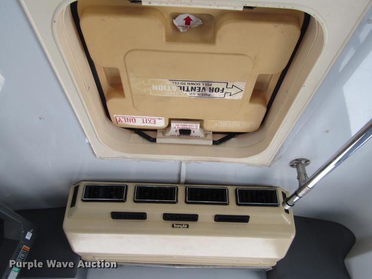 image for item DD5760 1994 Ford Econoline E450 van