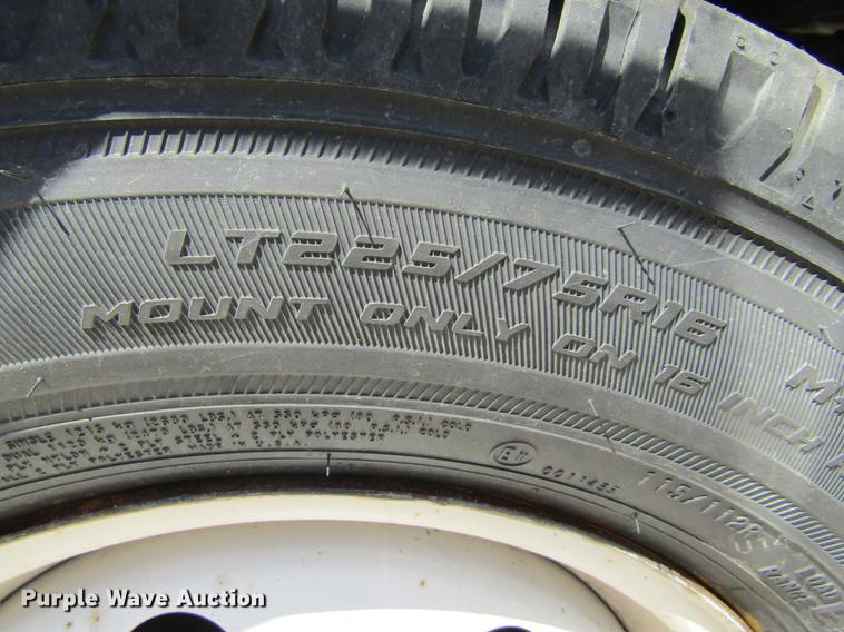 image for item DD5760 1994 Ford Econoline E450 van