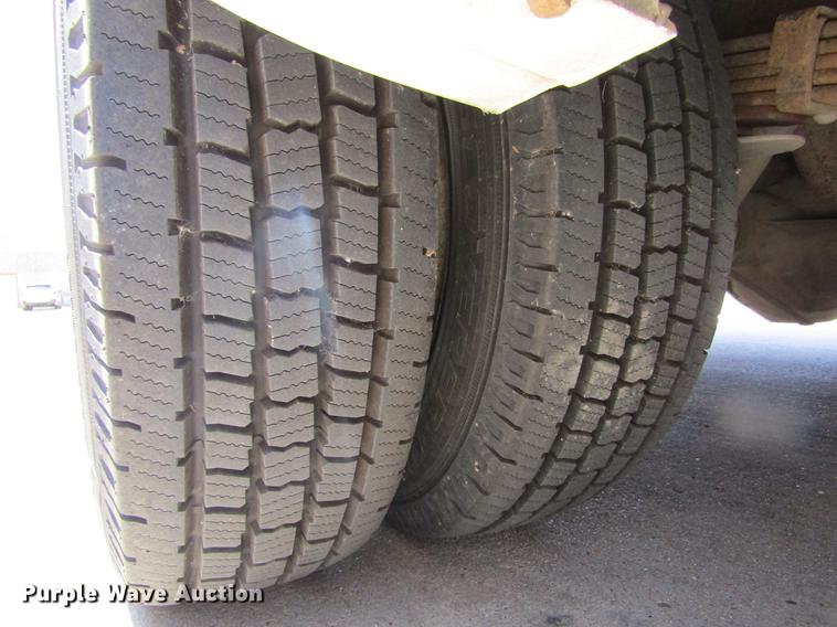 image for item DD5760 1994 Ford Econoline E450 van