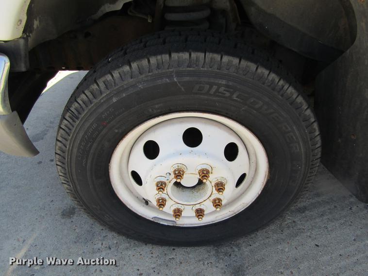 image for item DD5760 1994 Ford Econoline E450 van