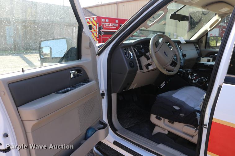 image for item DD8283 2007 Ford Expedition SUV