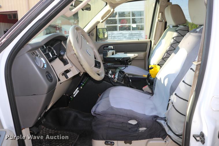 image for item DD8283 2007 Ford Expedition SUV