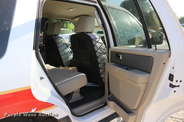 image for item DD8283 2007 Ford Expedition SUV