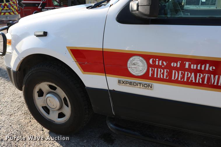 image for item DD8283 2007 Ford Expedition SUV