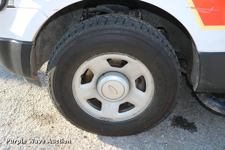 image for item DD8283 2007 Ford Expedition SUV