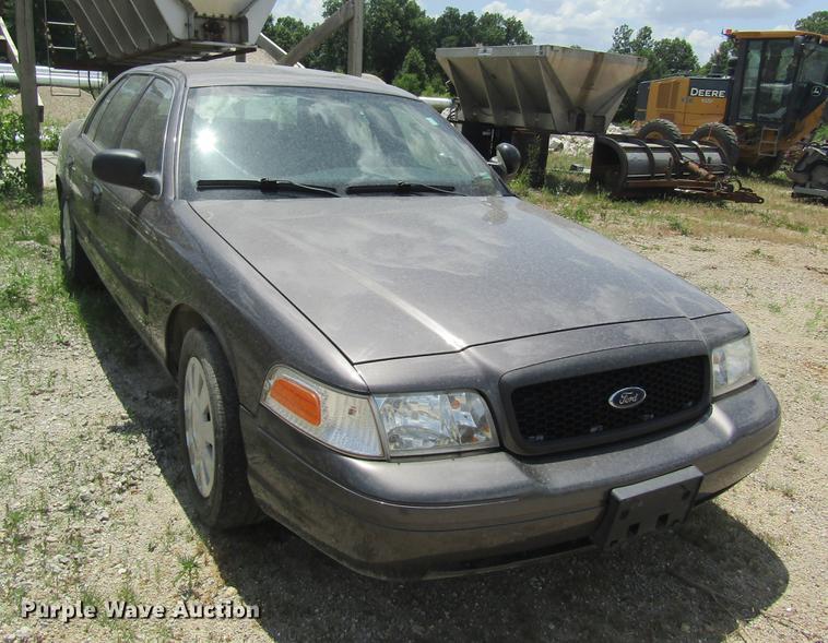 image for item DD8550 2009 Ford Crown Victoria Police Interceptor