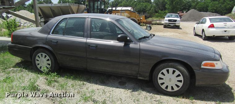 image for item DD8550 2009 Ford Crown Victoria Police Interceptor