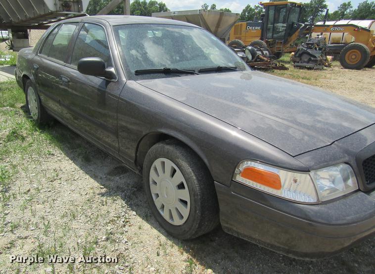 image for item DD8550 2009 Ford Crown Victoria Police Interceptor
