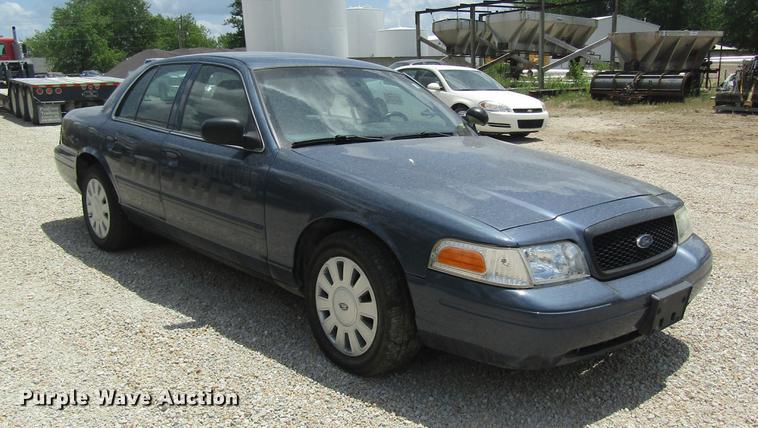 image for item DD8551 2011 Ford Crown Victoria Police Interceptor