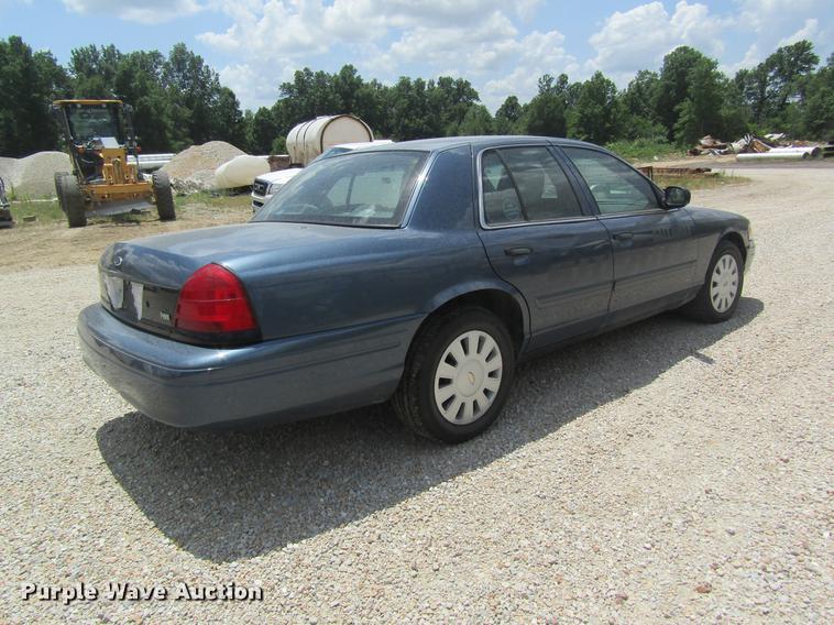 image for item DD8551 2011 Ford Crown Victoria Police Interceptor