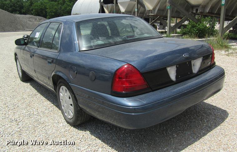 image for item DD8551 2011 Ford Crown Victoria Police Interceptor